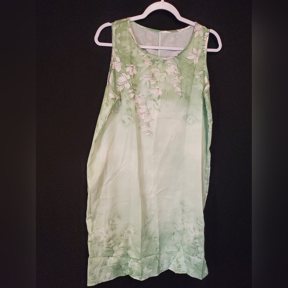 Floral Green Slip